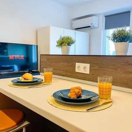 Designer Apartment With Views * София